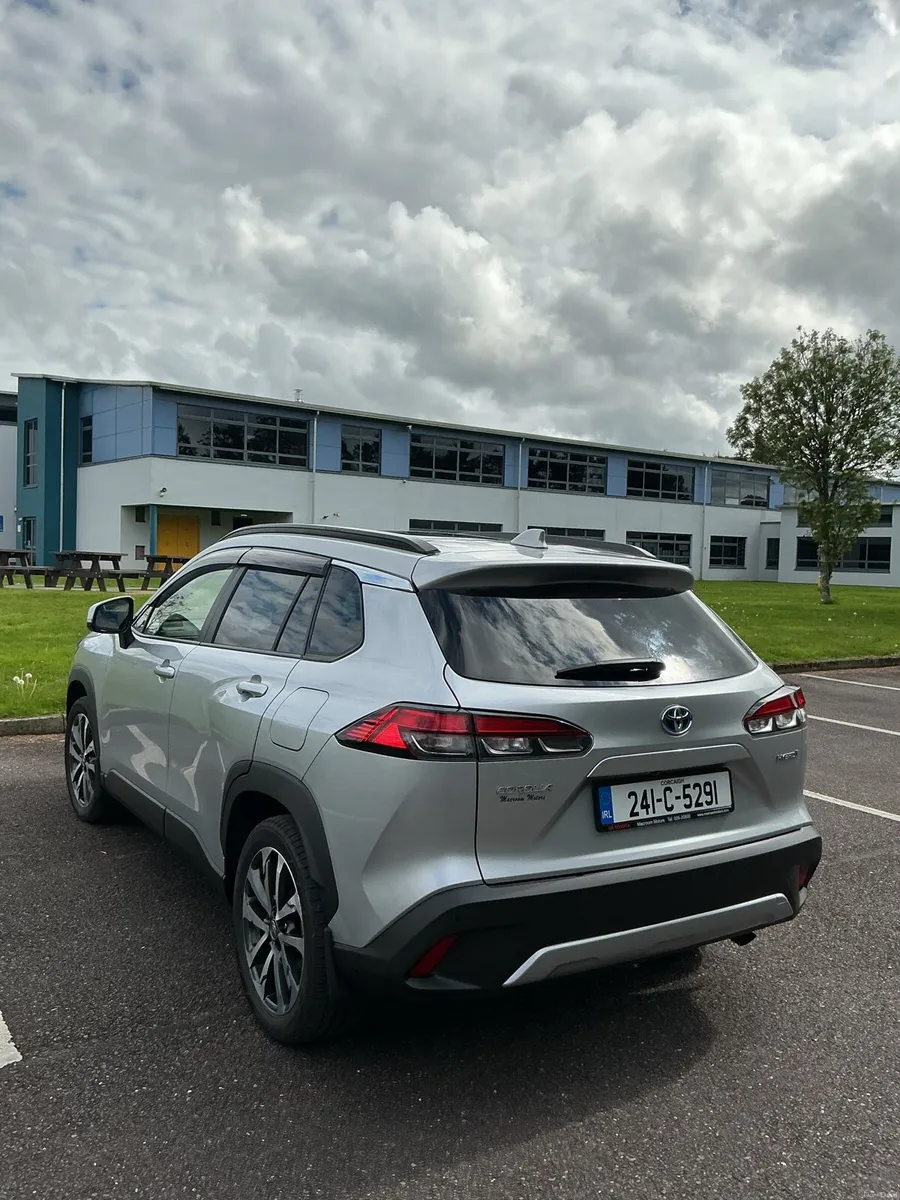 Toyota Corolla Cross Sol 2.0 Hybrid - Image 4