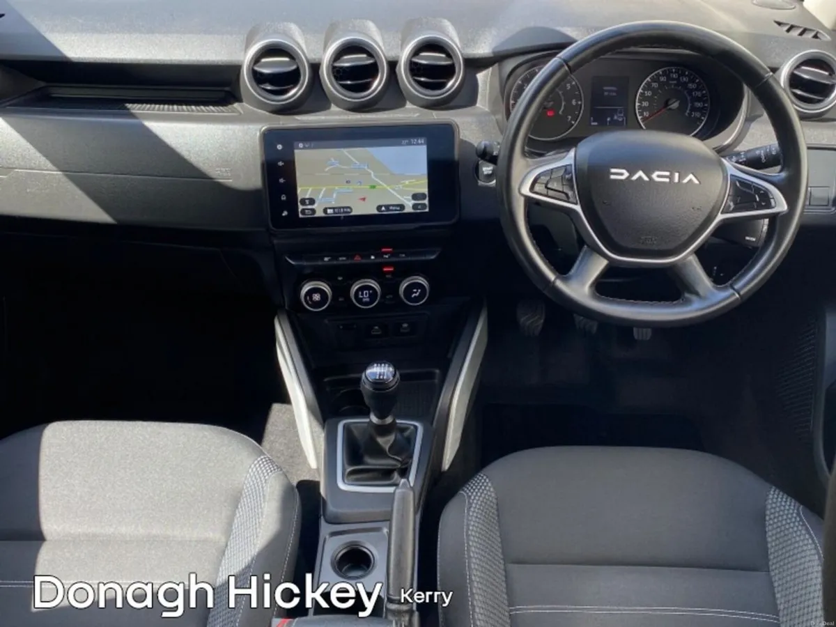 Dacia Duster 1.5 Blue dCi 115 Journey - Image 2