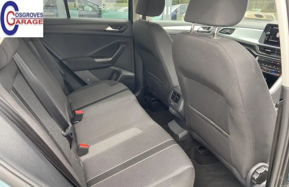 2023 Volkswagen T-Roc 2.0tdi - Image 4