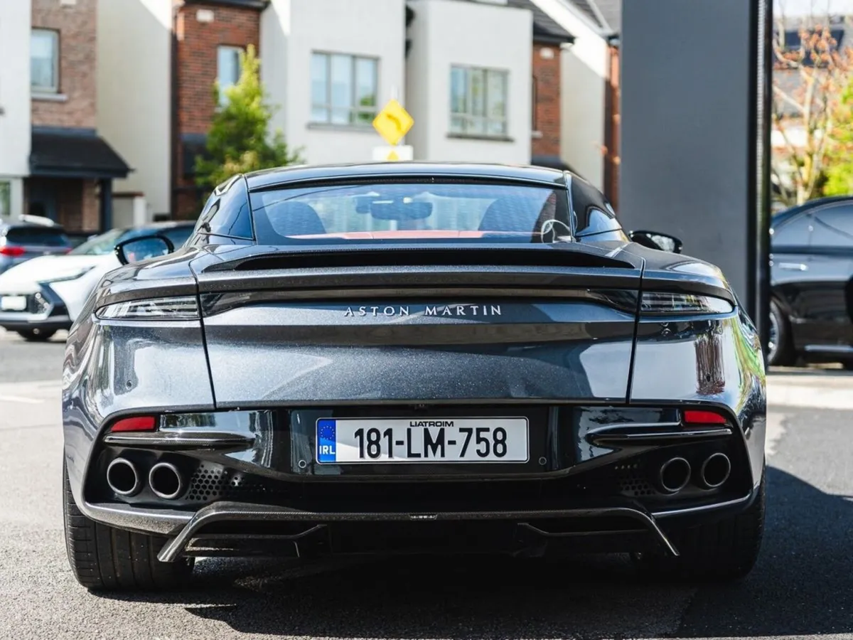 Aston Martin DBS DBS SUPERLEGGERA V12 - Image 3