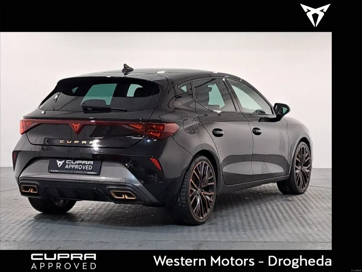 Cupra Leon READY. SET. CUPRA. e-Hybrid 204hp DSG - Image 4