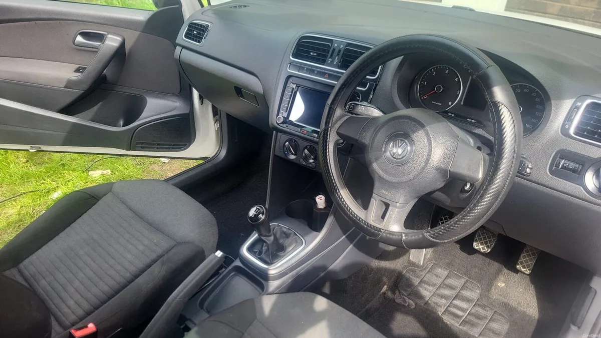 2013 polo - Image 6