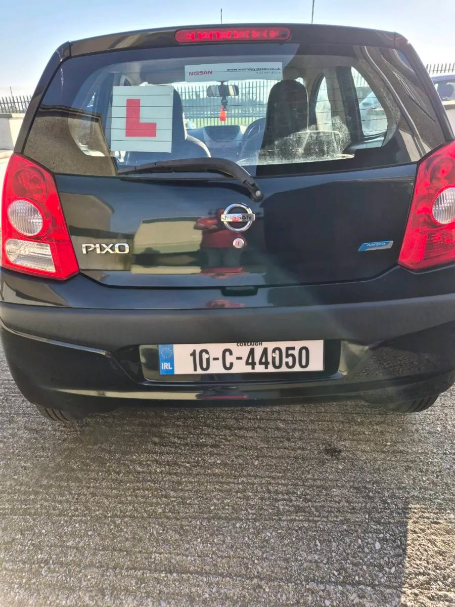 Nissan Pixo 2010 - Image 2