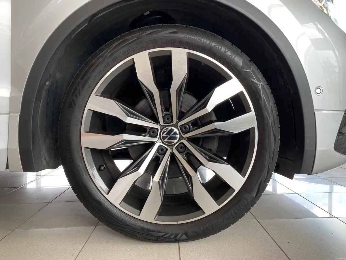 Volkswagen Tiguan 2023 R-Line - Image 6