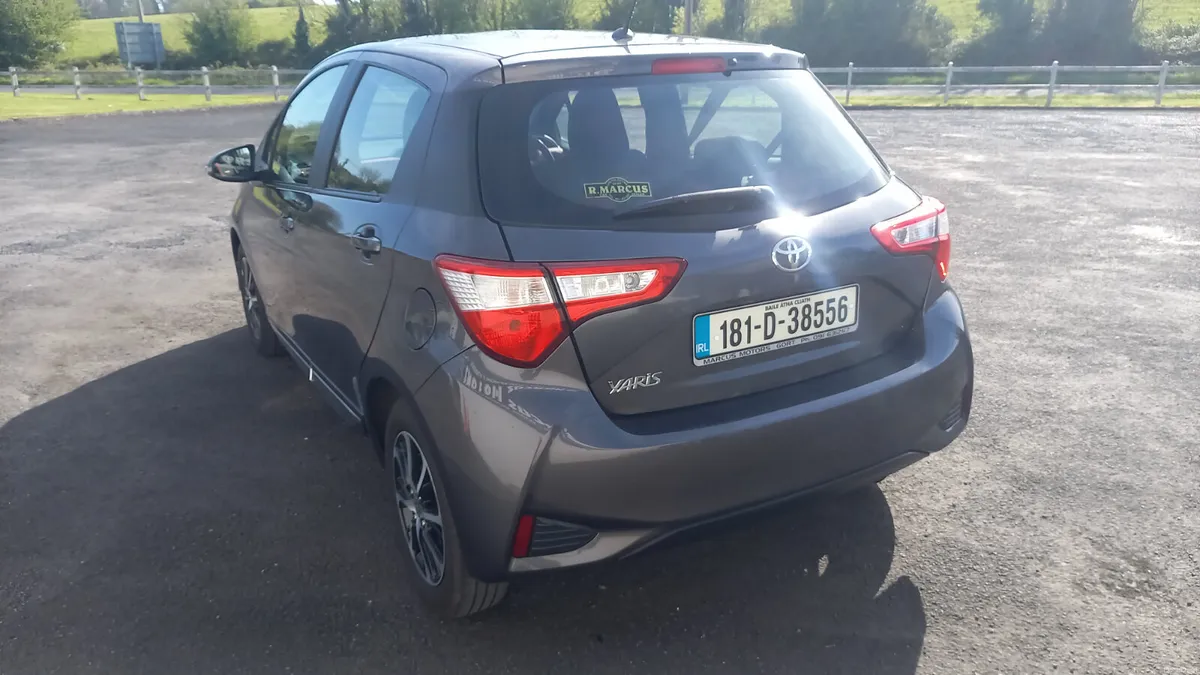 Toyota Yaris Sol - Image 3