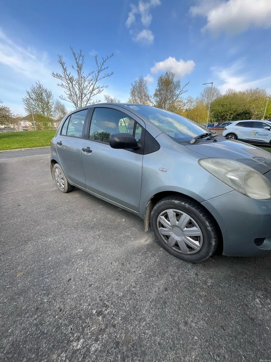 Toyota Yaris - Image 3