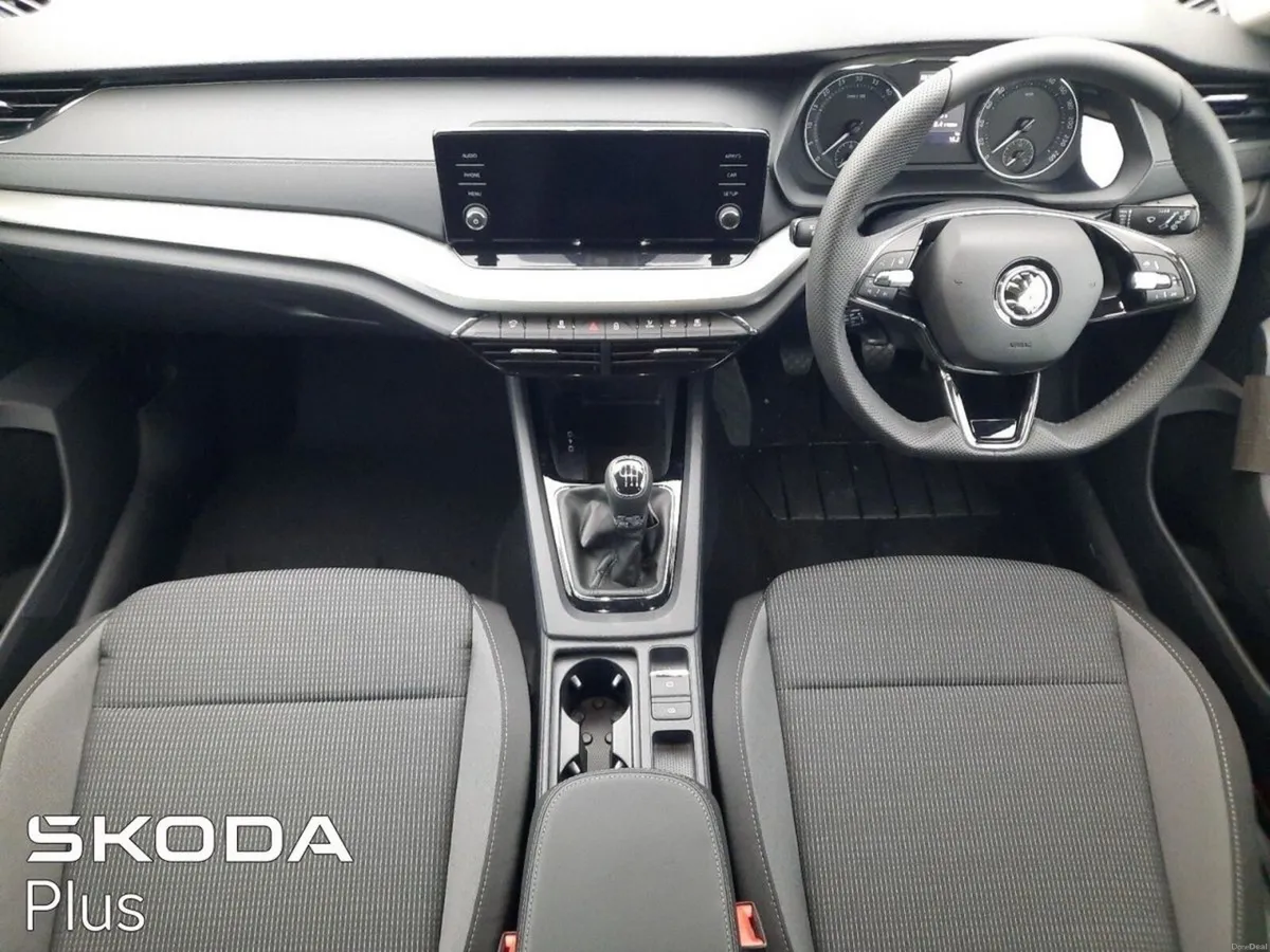 Skoda Octavia OCTAVIA AMB 2.0TDI 115HP - Image 2