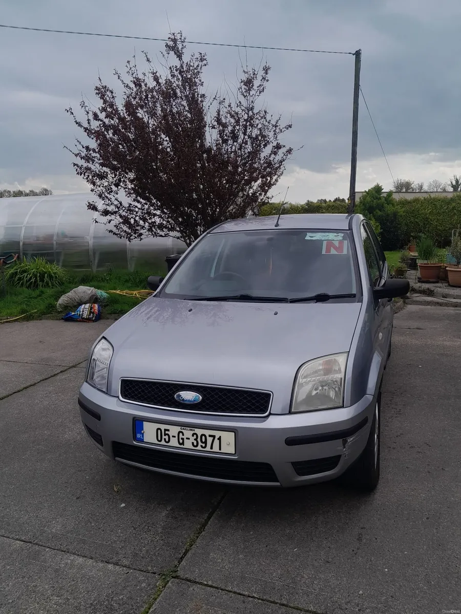 Ford Fusion 2005 - Image 2
