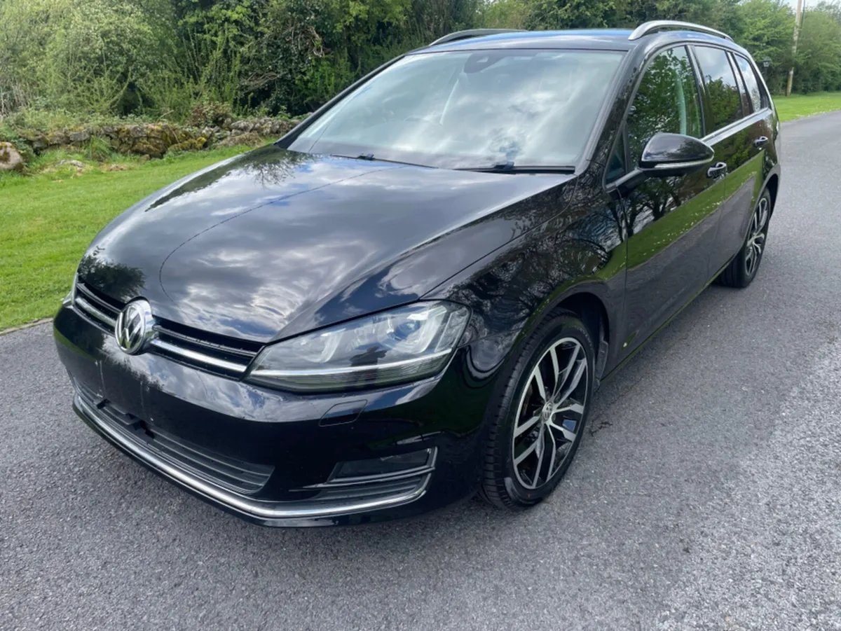 Volkswagen Golf High line estate - Image 2