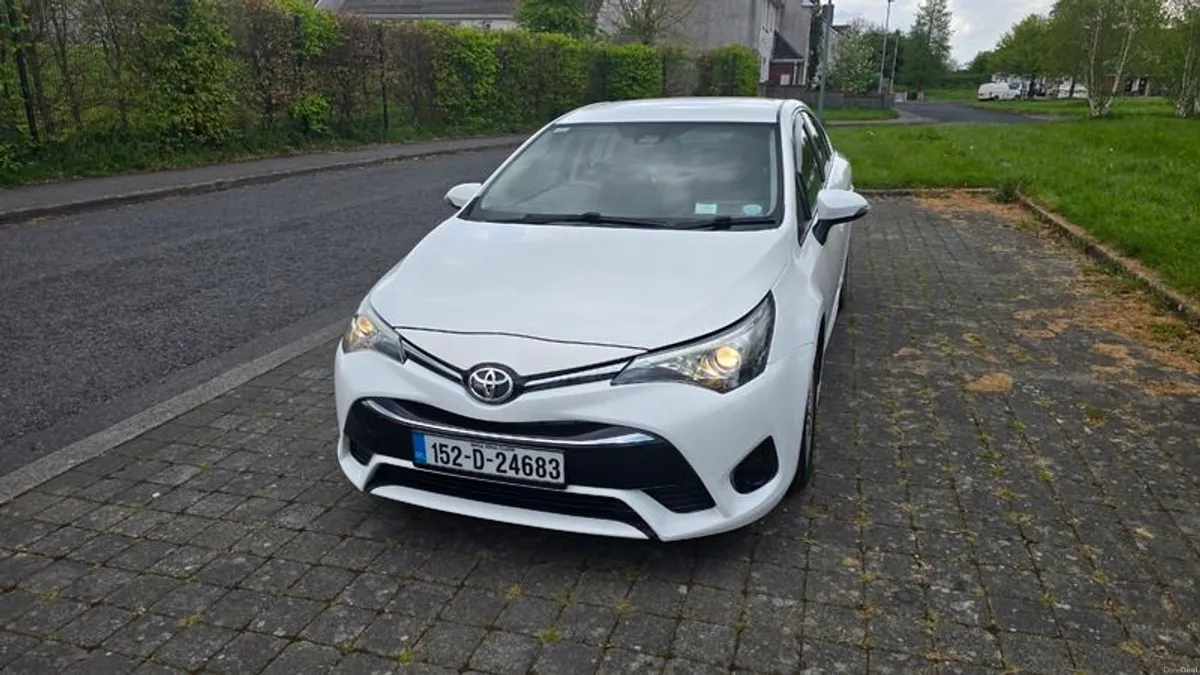 2015 Toyota Avensis 1.6 D4D - NCT & TAX - Image 2