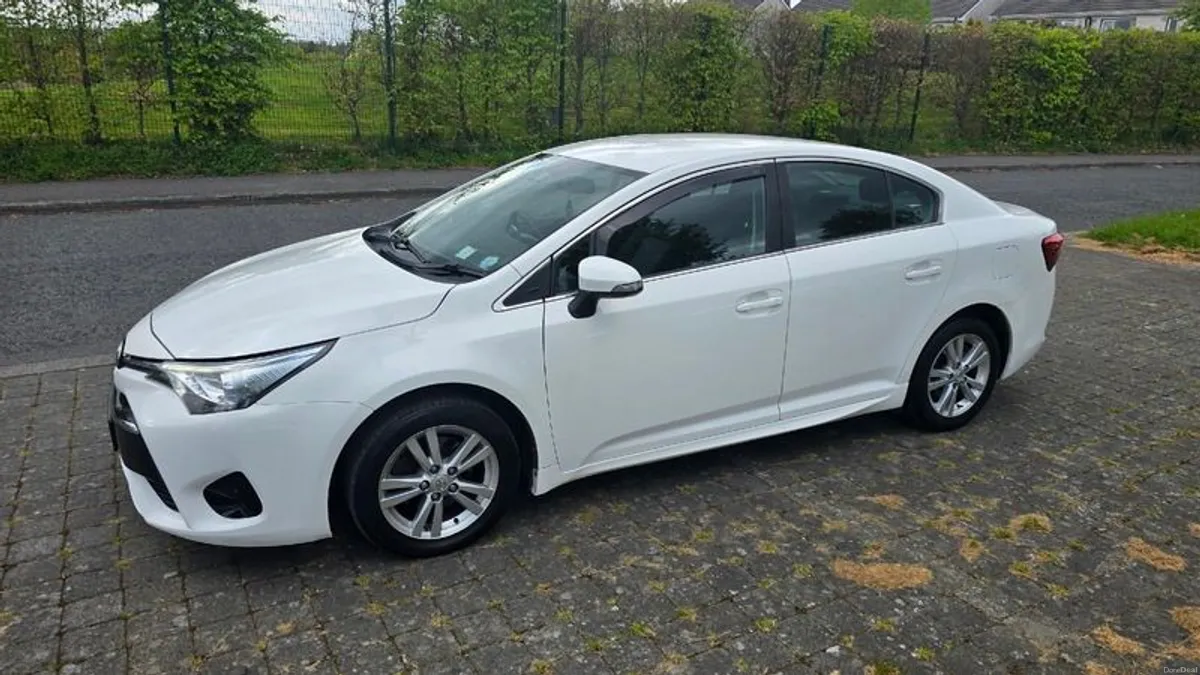 2015 Toyota Avensis 1.6 D4D - NCT & TAX - Image 4