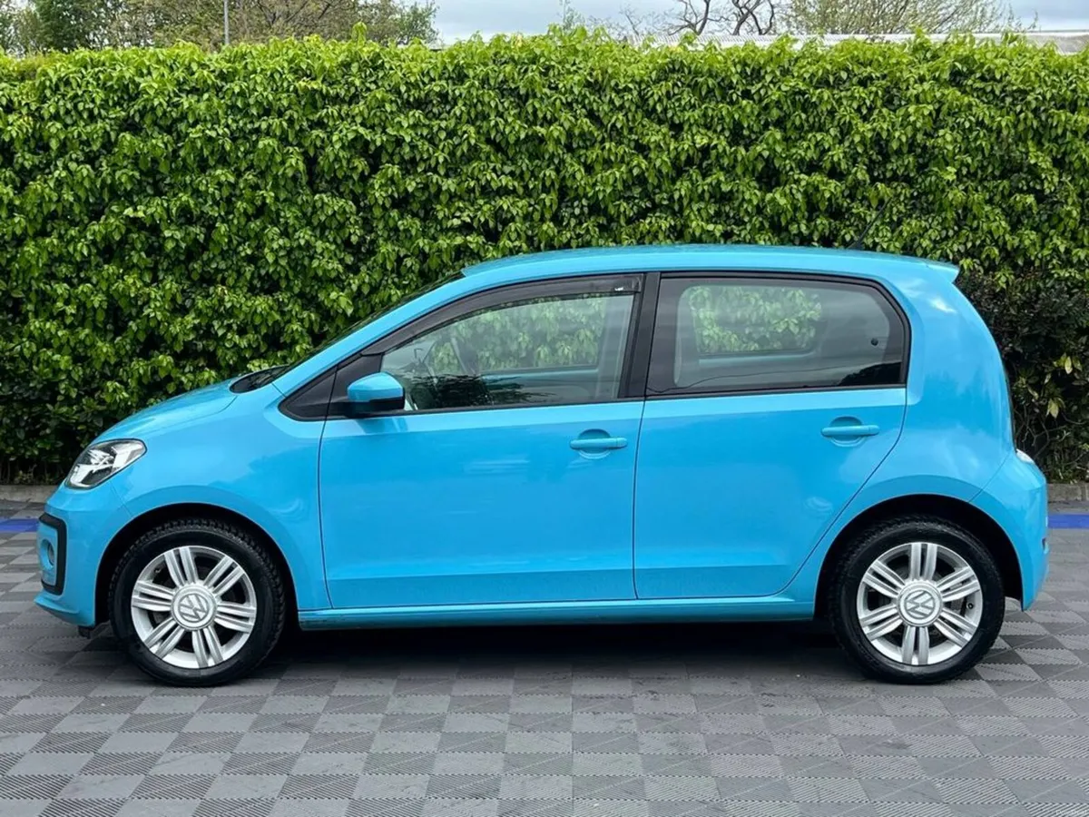 Volkswagen up! 1.0 TSI // HEATED SEATS // PARKING - Image 3