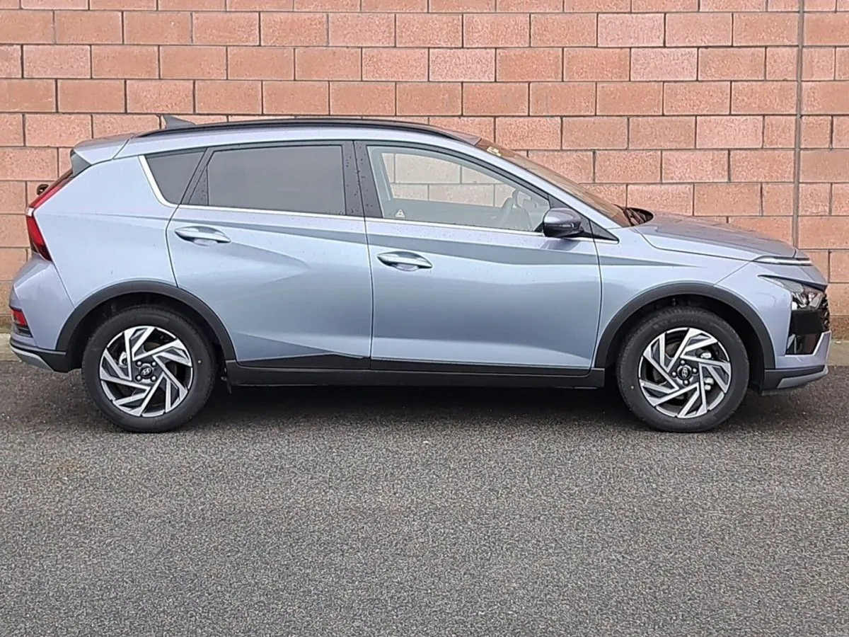 Hyundai Bayon Executive Model 1.2 Petrol - Image 4