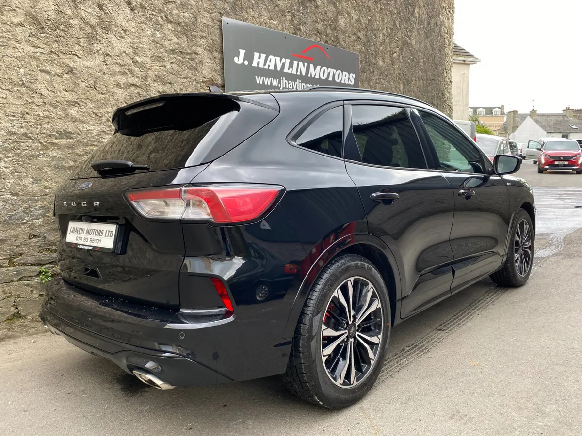Feb 2023 Ford Kuga ST-Line X Edition - Image 4