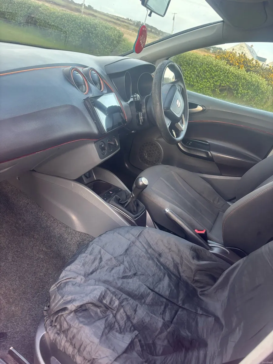 SEAT IBIZA - Image 4