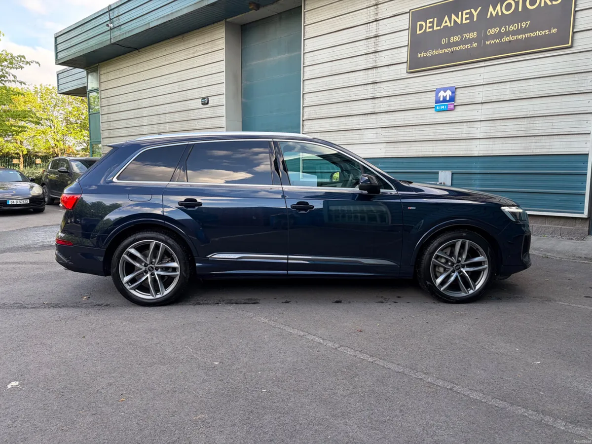 251 Audi Q7 N1 2 Seat Commercial Van - Image 4
