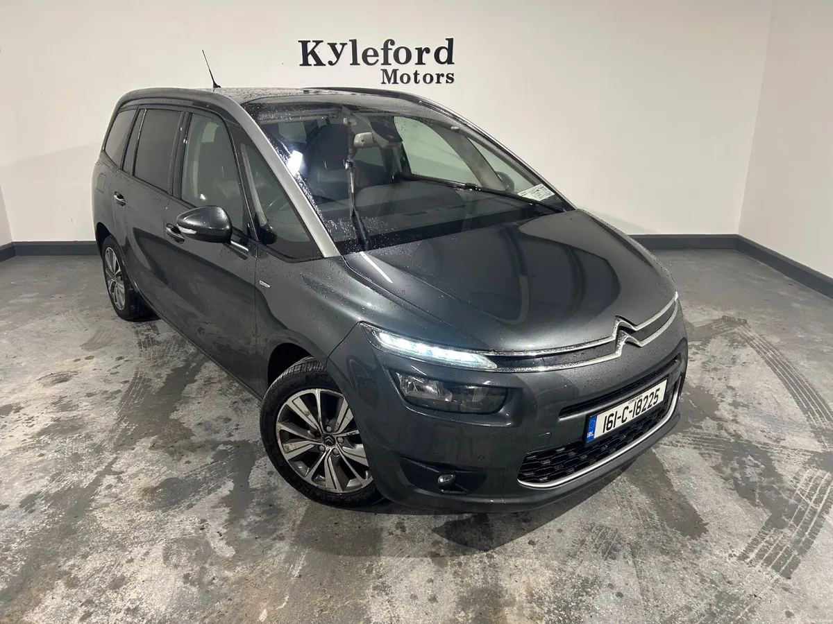 Citroen C4 2016 Automatic 7 seater - Image 2