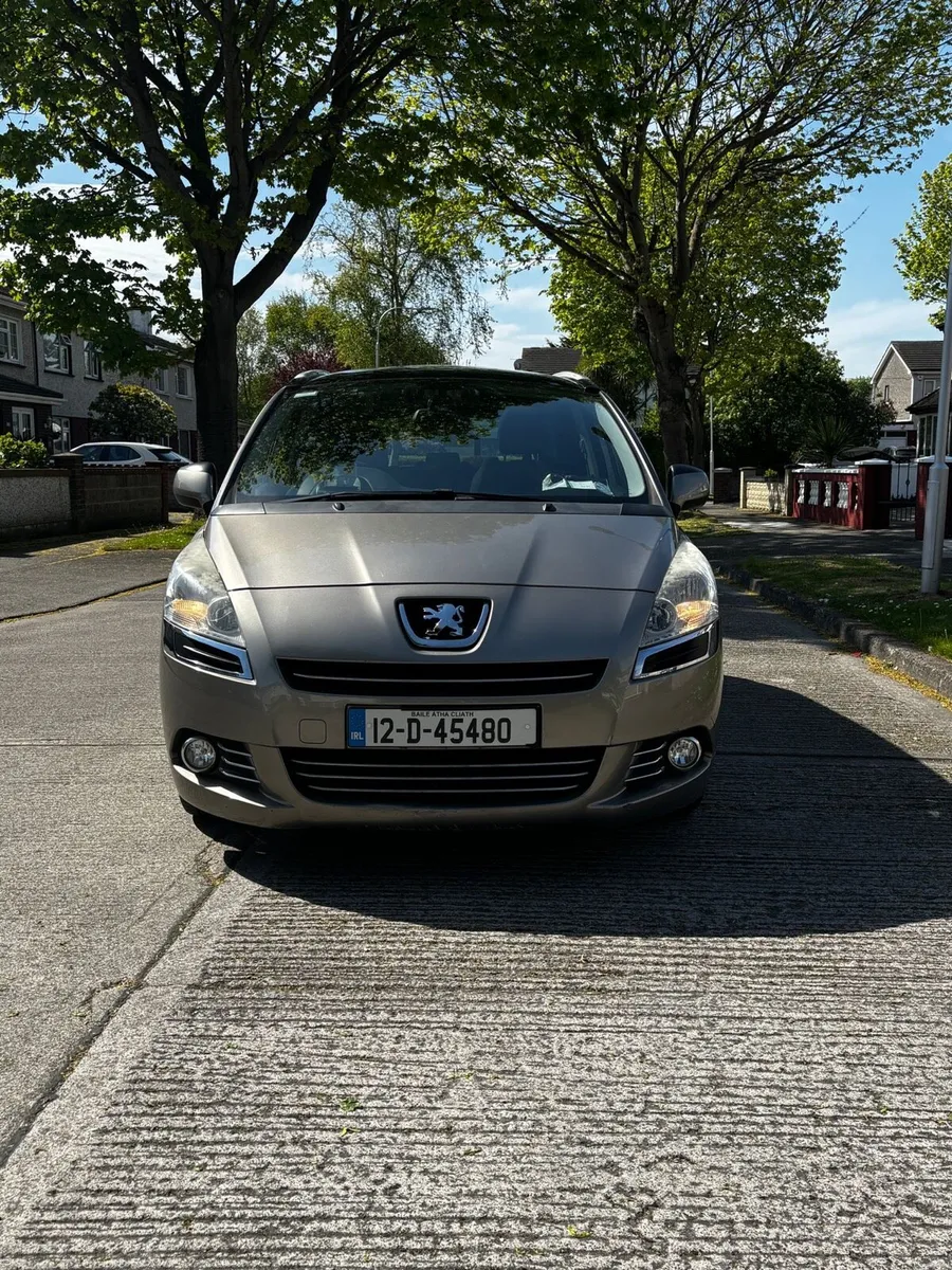2012 Peugeot 5008 7 Seater - Image 3