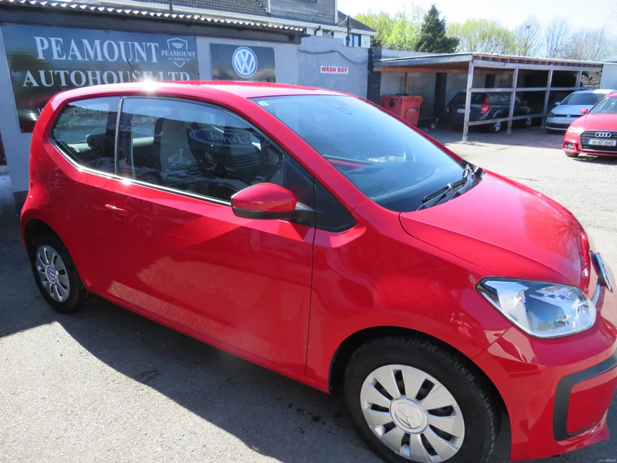 19 VW UP 1LT PETROL AUTOMATIC NCTD 28 - Image 3