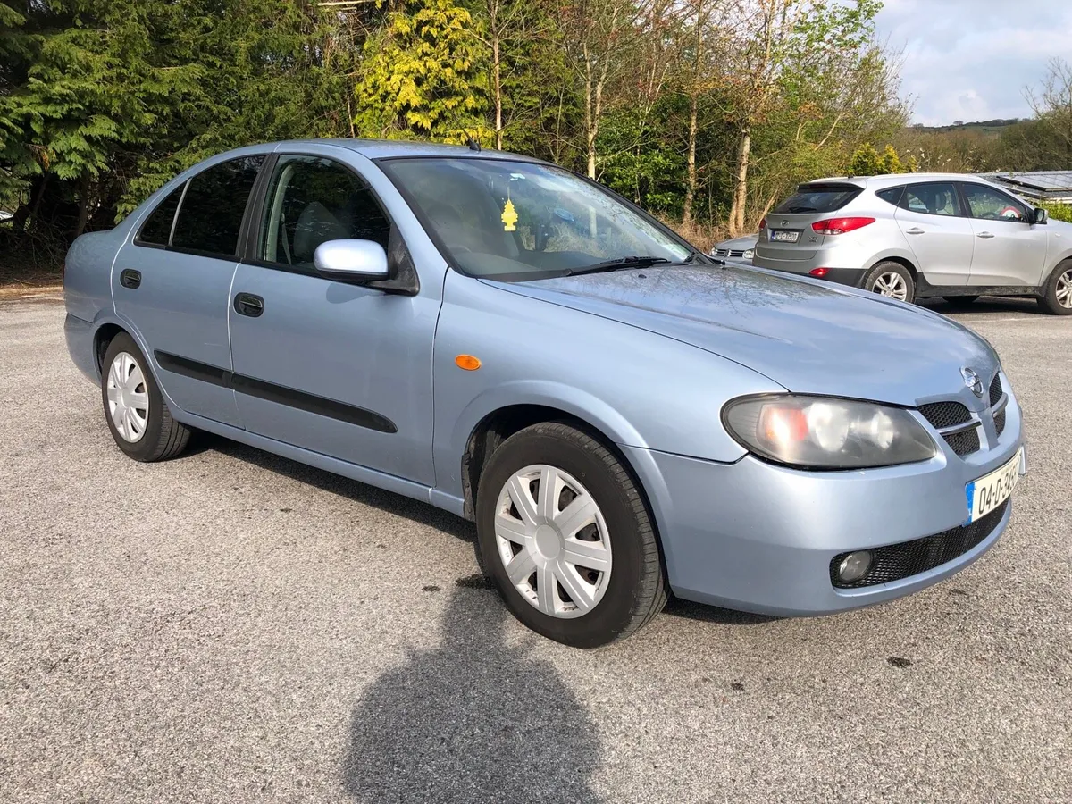 Nissan almera 1.5 petrol tax & nct 2 keys - Image 2