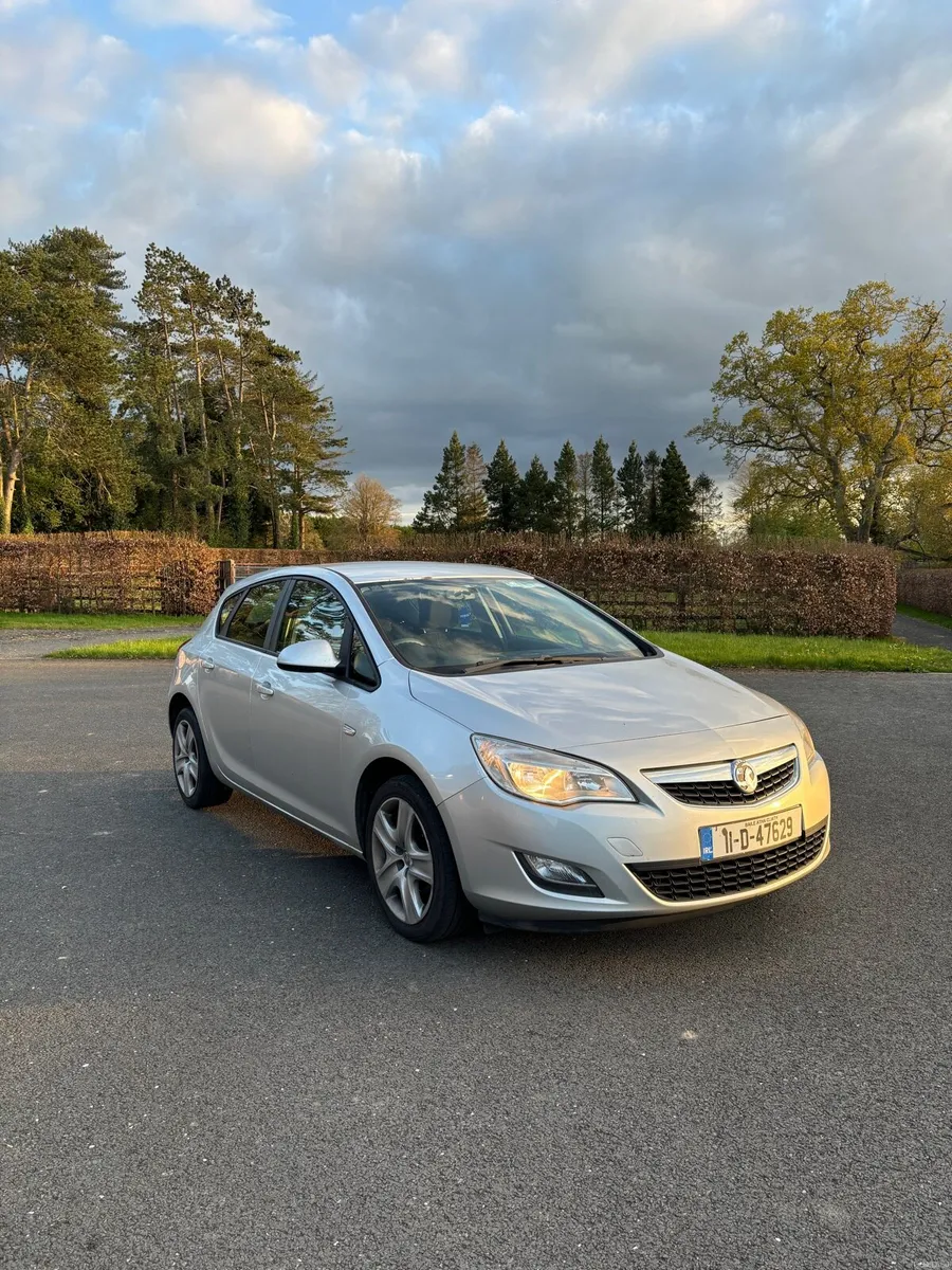 Vauxhall Astra - Image 1