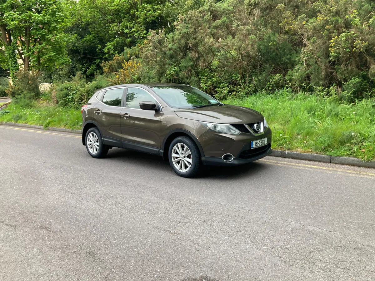 2015 Nissan Qashqai 1.5 Diesel SUV - Image 1