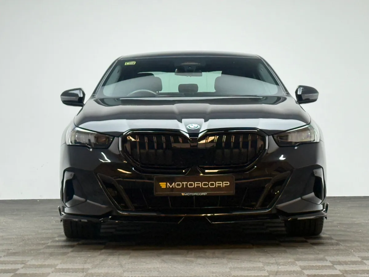 BMW i5 40 M SPORT EDRIVE - Image 2