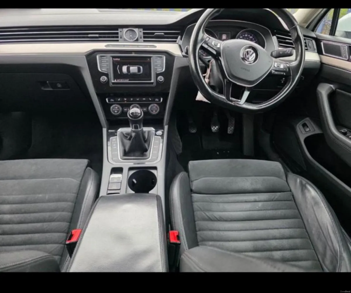 Car - Image 2