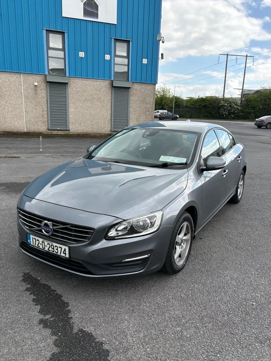 VOLVO S60 D3 BUSINESS ED 150BHP - Image 2