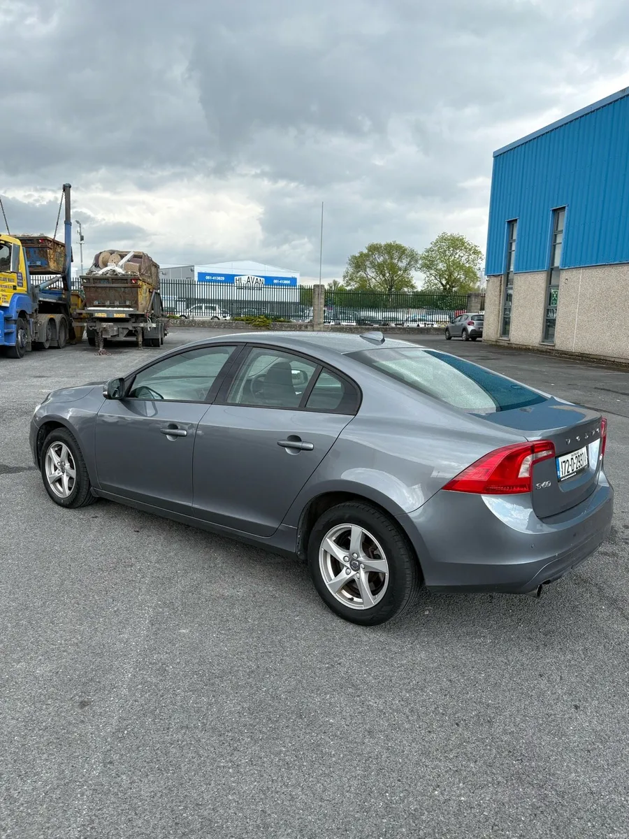 VOLVO S60 D3 BUSINESS ED 150BHP - Image 3