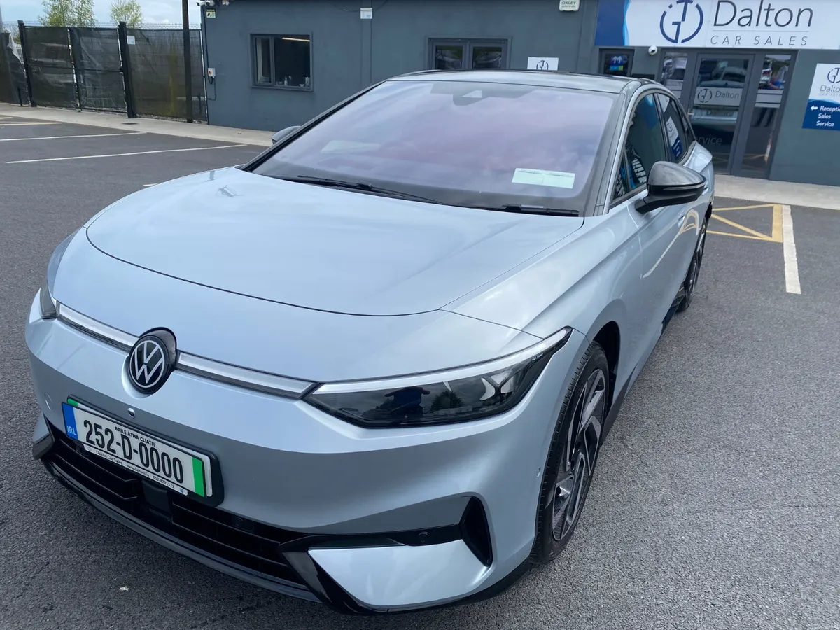 VOLKSWAGEN ID4 MATCH PRO PLUS 77KWH 2025 (252) - Image 1