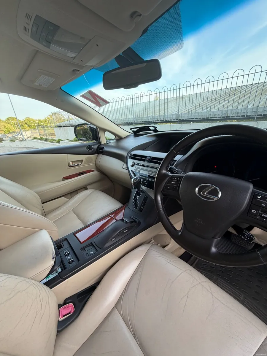 Lexus RX 2012 - Image 2