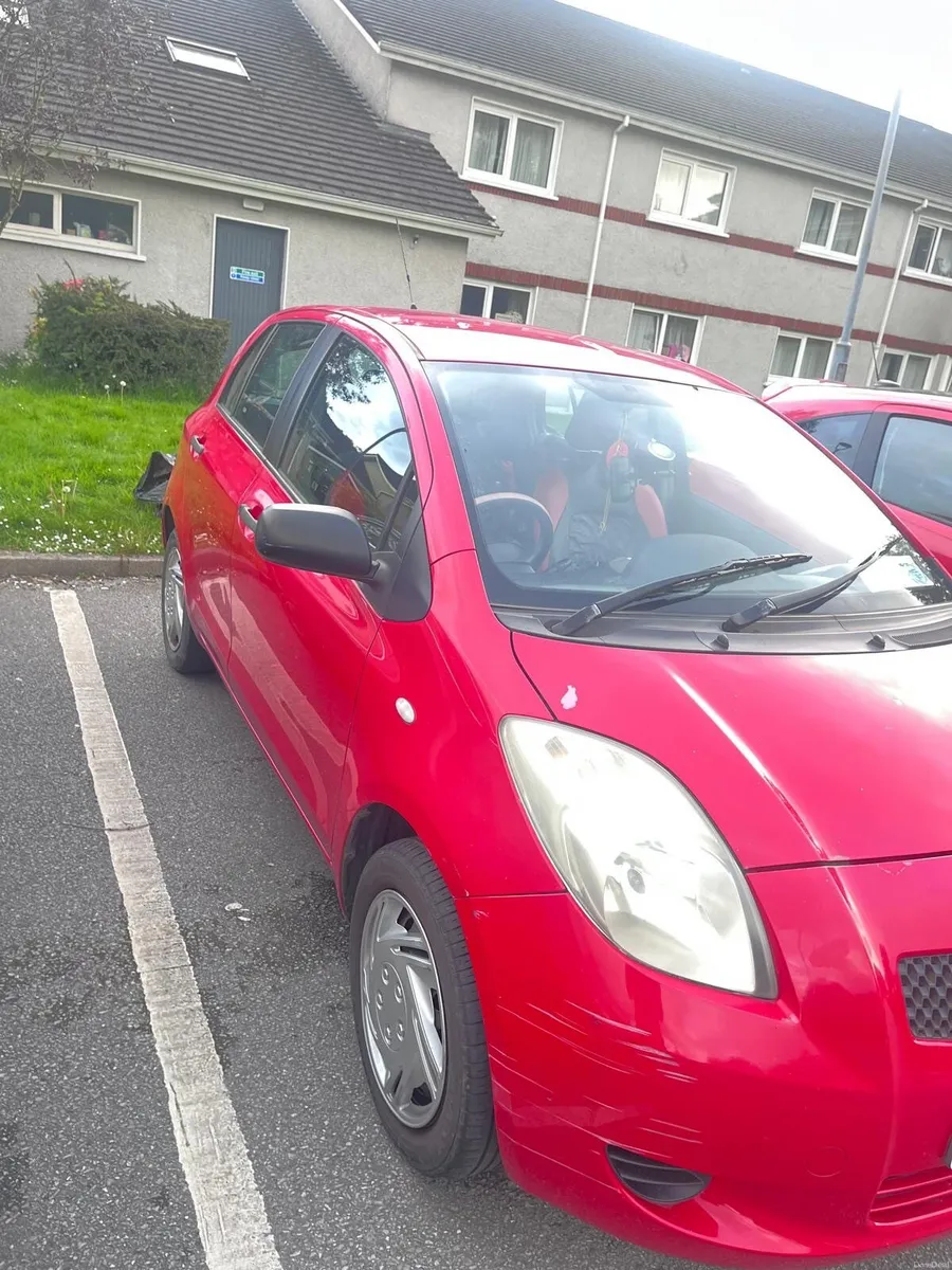 Toyota Yaris 2006 - Image 2