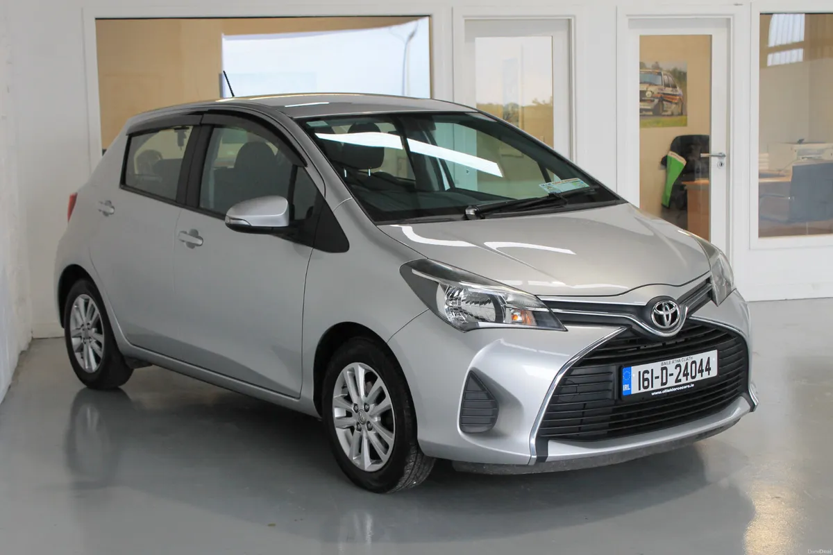 Toyota Yaris 2016, Aura 77kms Nct 06/28 - Image 4
