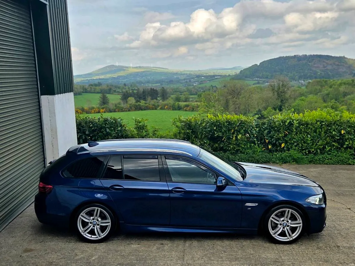 2016 BMW 520D M SPORT ESTATE ☆ ONLY 133KMS ☆ - Image 2