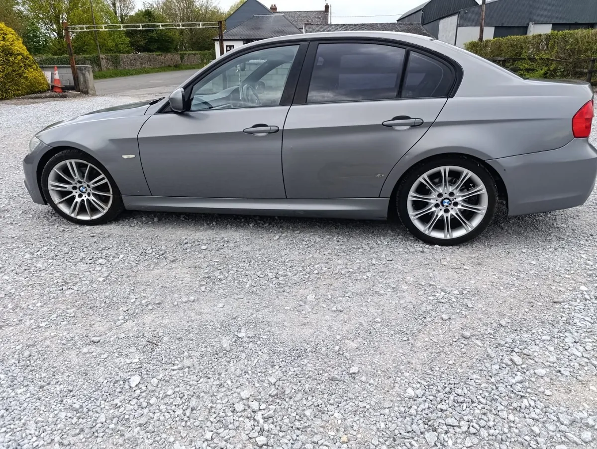 BMW 320d MSport Brown Leather Interior - Image 4