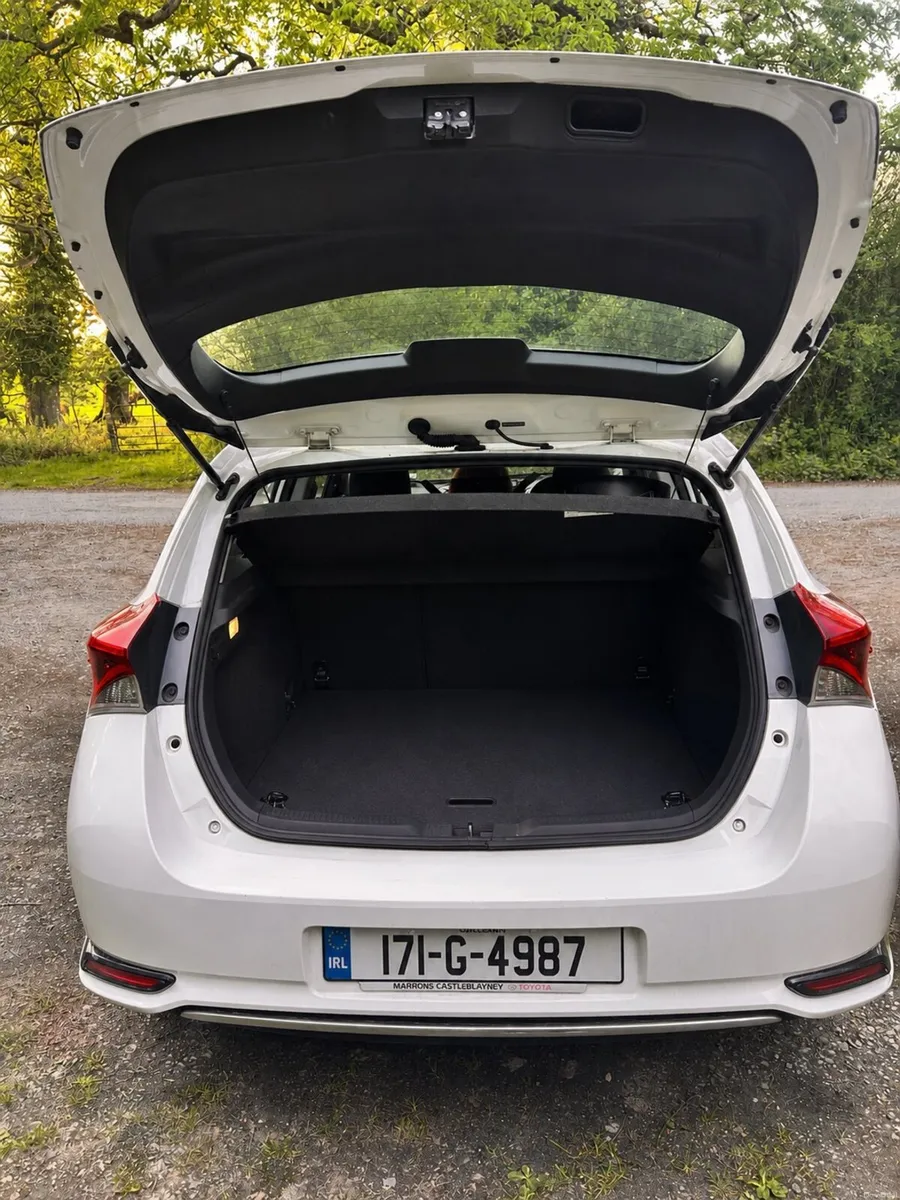 Toyota Auris - Image 4