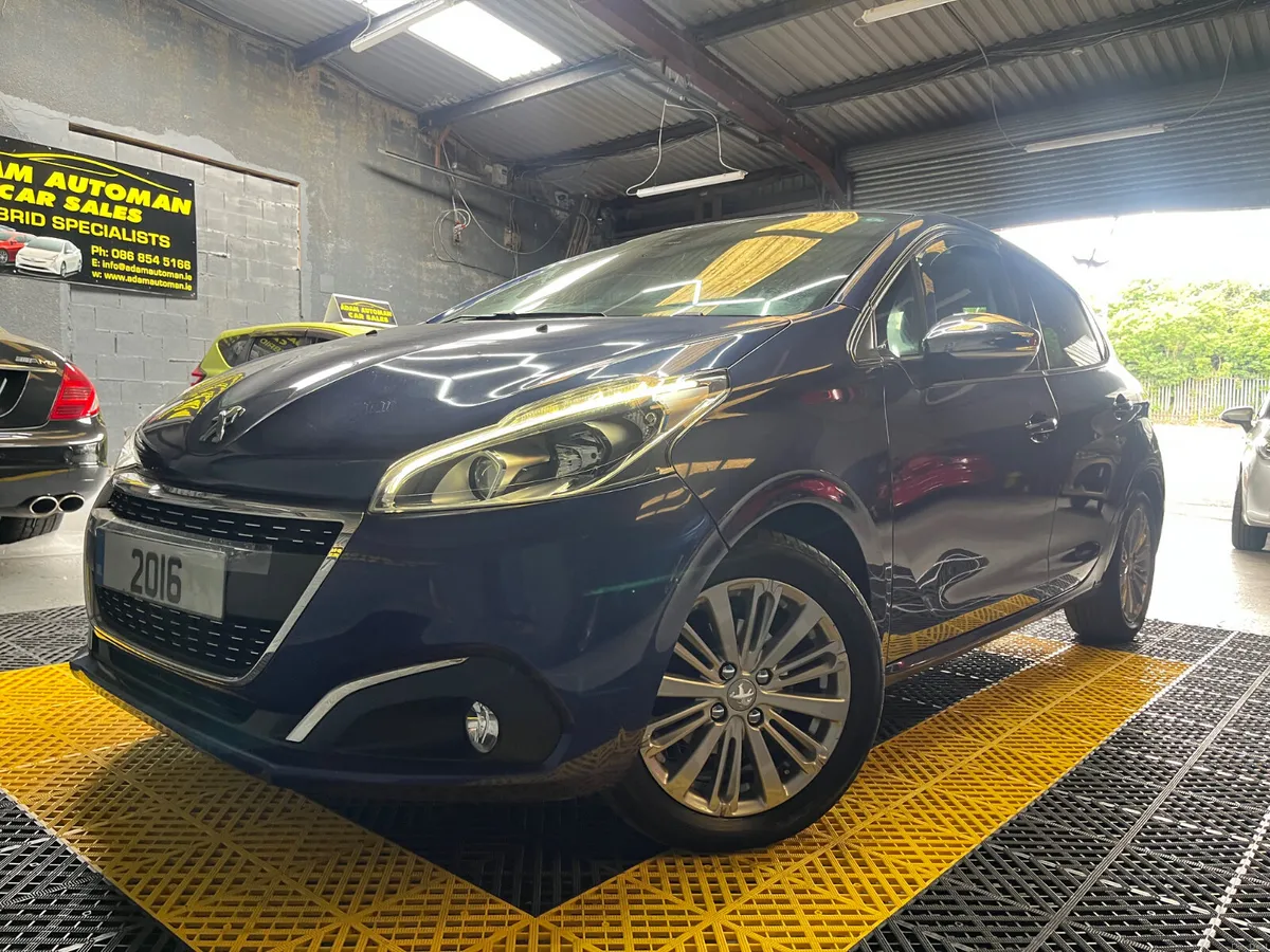 Peugeot 208 automatic 2016 - Image 2