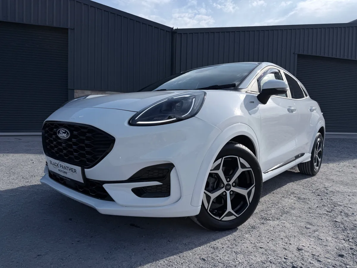 Ford Puma 251’ 1.0 MHEV ST Line VERY LOW MILEAGE - Image 2