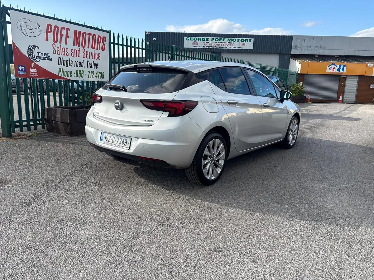 Opel Astra 2019 - Image 3