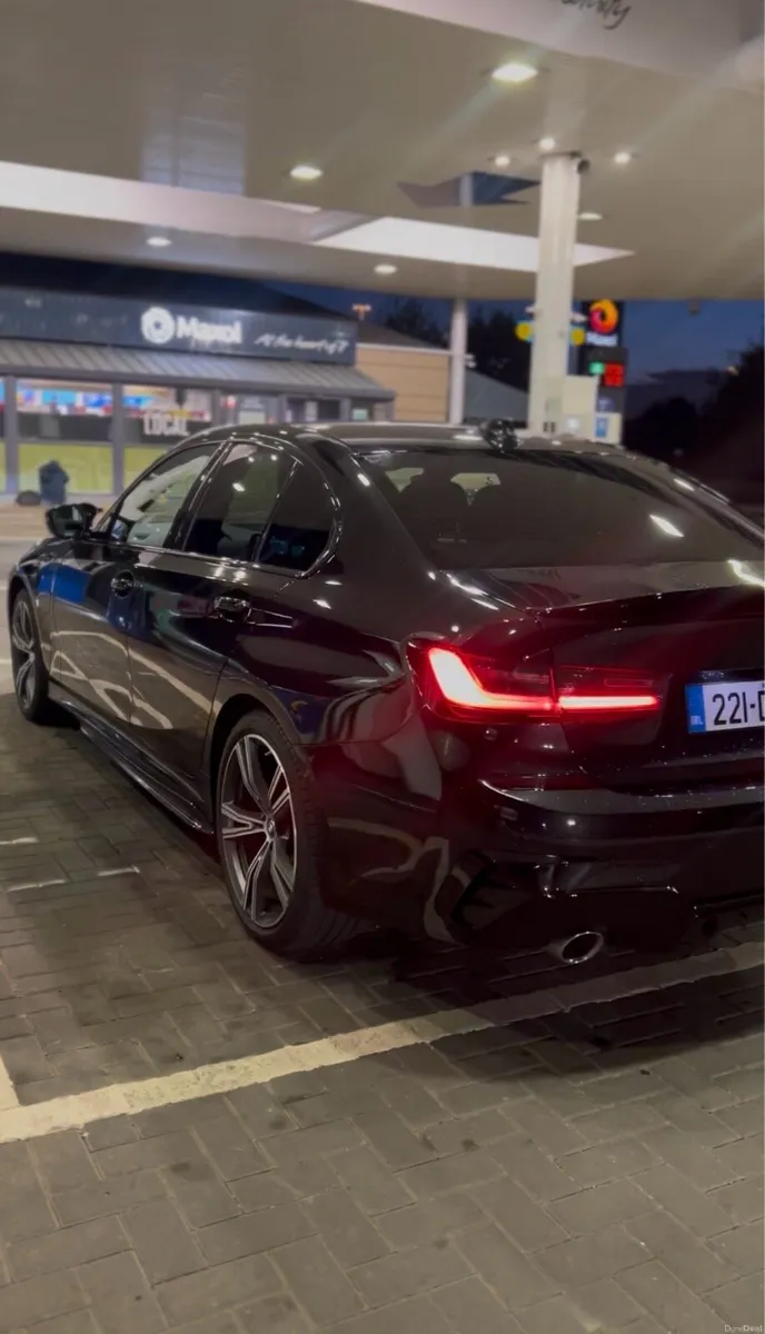 2022 BMW 330e M Sport **7 Months Warranty** - Image 4