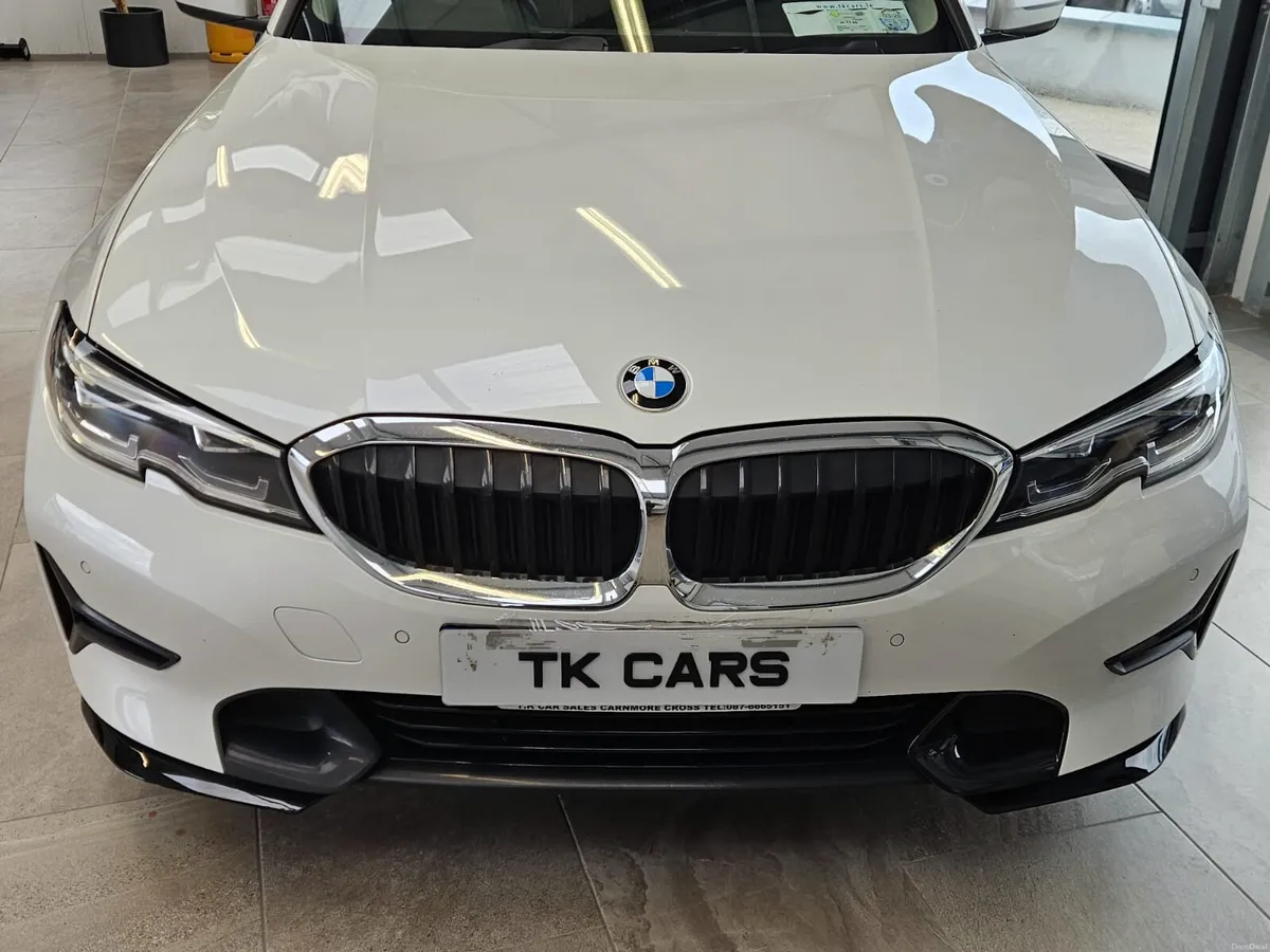 202 BMW 330 e M-SPORT PETROL PLUG IN HYBRID - Image 3