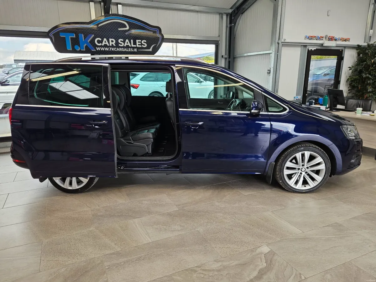 19 SEAT ALHAMBRA 7 SEATER - Image 3