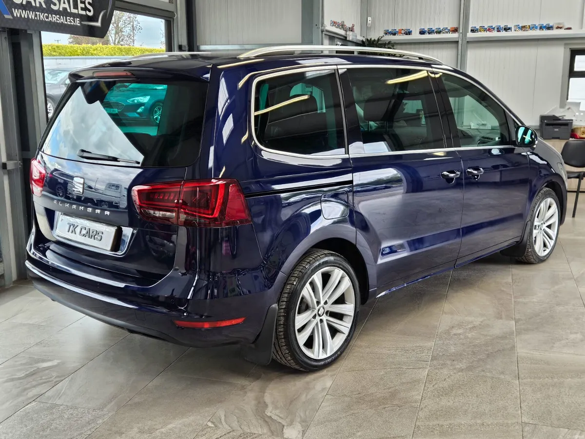 19 SEAT ALHAMBRA 7 SEATER - Image 4