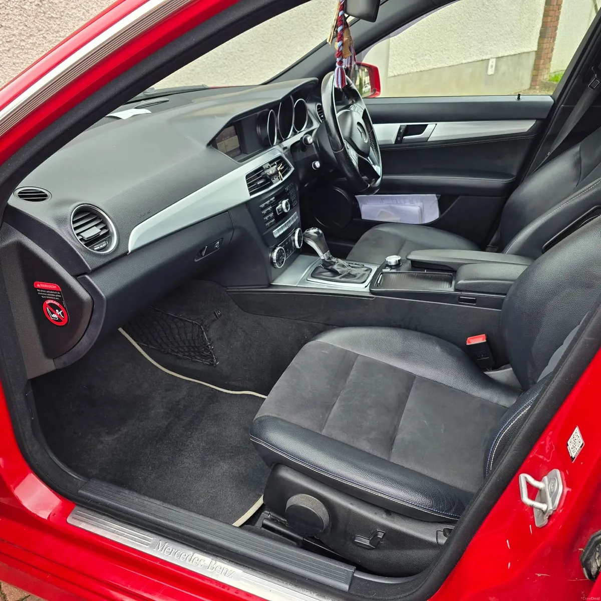 Mercedes-Benz C-Class 2014 - Image 3