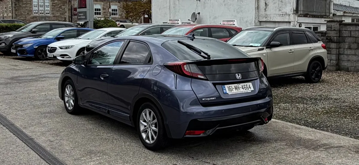 16 Honda Civic 1.6 New Nct - Image 3