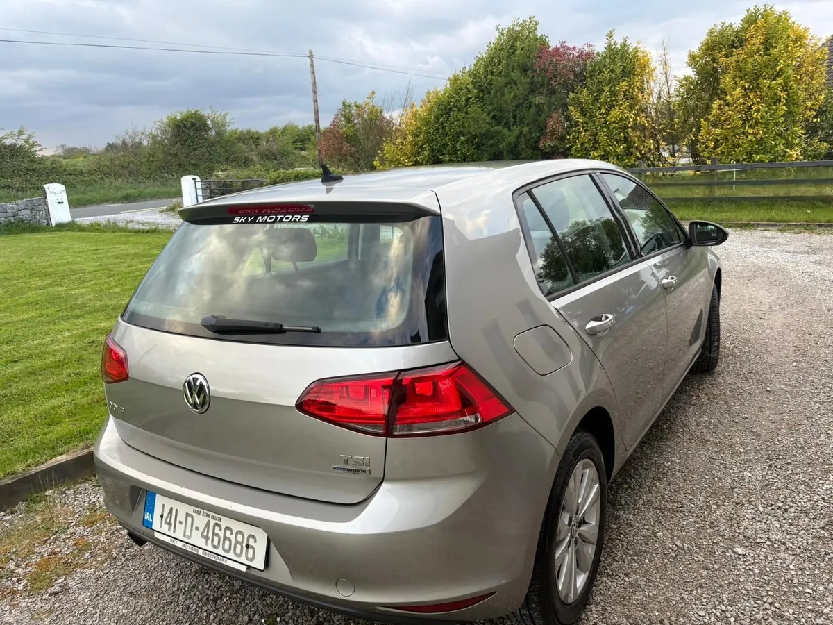 Volkswagen Golf 2014 - Image 2
