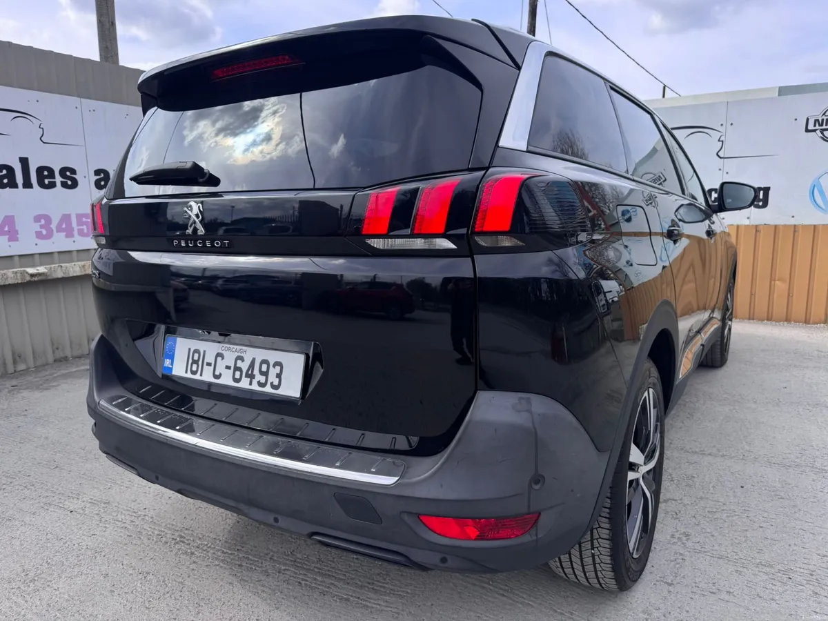 181 Peugeot 5008 1.2 PureTech 130bhp S&S Allure - Image 5