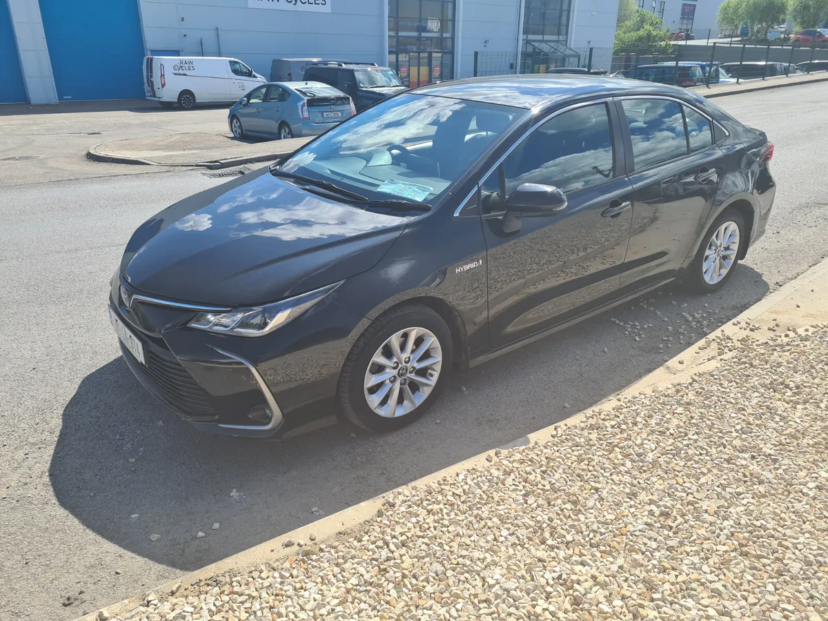 Toyota Corolla 2019 auto - Image 1