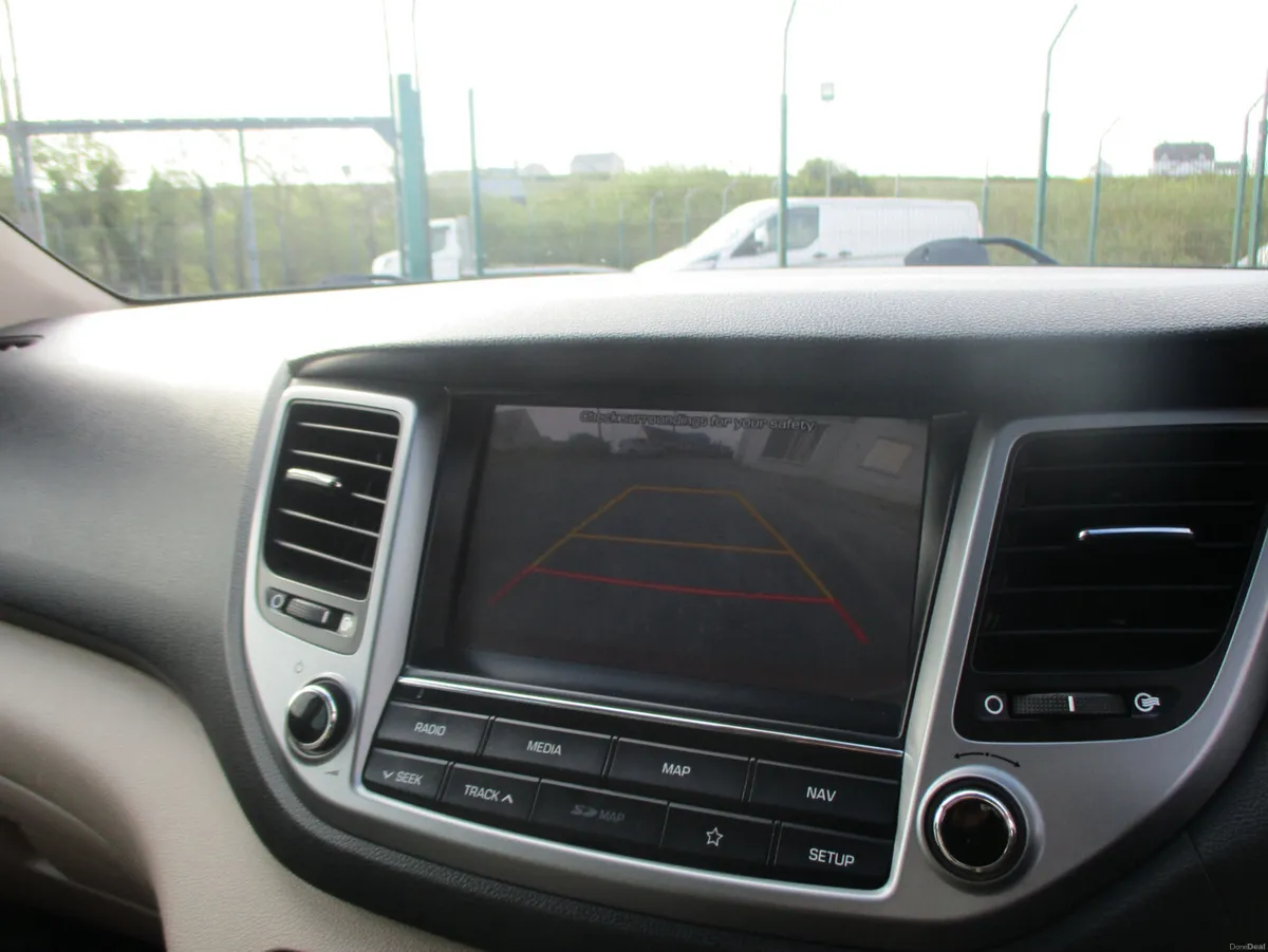 Hyundai Tucson 2018 1.7 crdi executive SE - Image 3